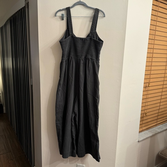 Aerie Charcoal Grey Cut Out Tank Top Wide Leg Jumpsuit Size Large - Picture 2 of 7